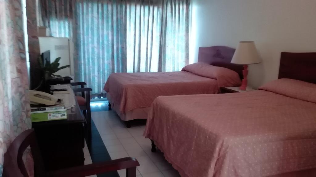 Hotel Relax Resort Montego Bay Exterior foto