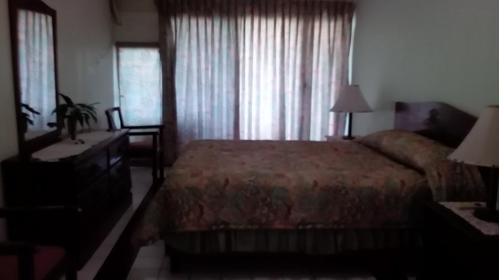 Hotel Relax Resort Montego Bay Exterior foto