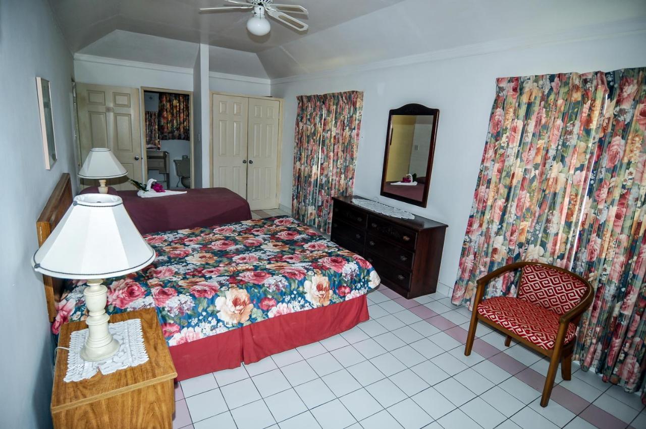 Hotel Relax Resort Montego Bay Exterior foto